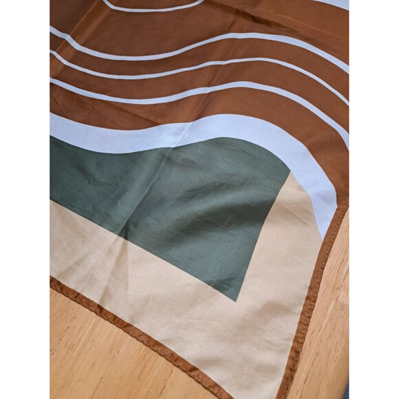 Vintage 1976 Totes Rain Scarf Green Rust White and Gold 27"x27" Groovy Retro - Picture 3 of 6